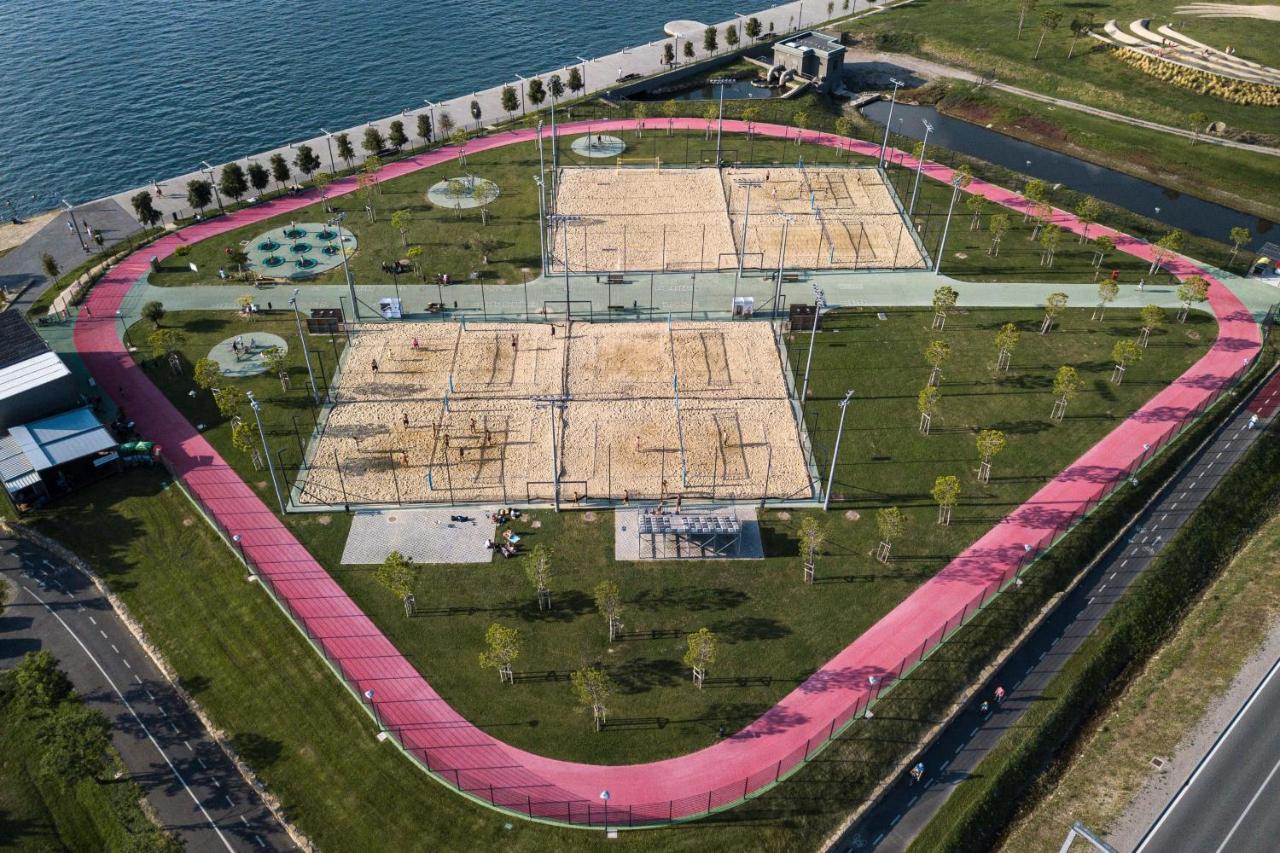 コペルApartmajsko Naselje Zusternaアパートメント エクステリア 写真