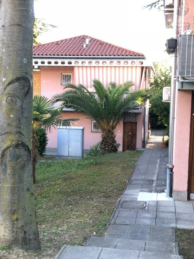 コペルApartmajsko Naselje Zusternaアパートメント エクステリア 写真